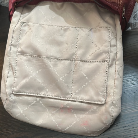 Michael Kors Vic mini backpack - Picture 14 of 14